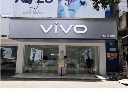 新野}做一个门店面广告招牌需要多少钱？